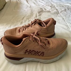 Hoka Bondi 7